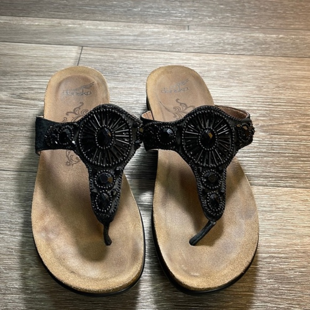 Dansko sandals woman’s size 38 (a82)